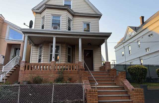 347 AVENUE C photos photos