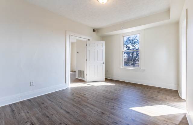 608 Taylor Avenue 301 - 608 Taylor Avenue, Avalon, PA 15202