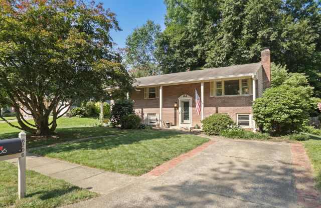 6206 ERMAN COURT photos photos
