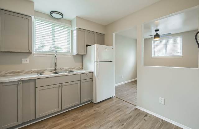 219 Summit Ridge Dr Gallery 4