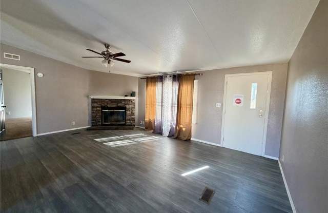 23883 E 1035 Road Gallery 4