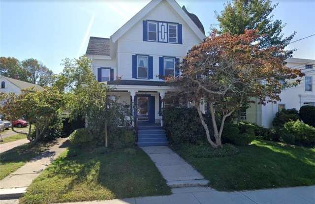 25 Granite Street - 25 Granite Street, Westerly, RI 02891