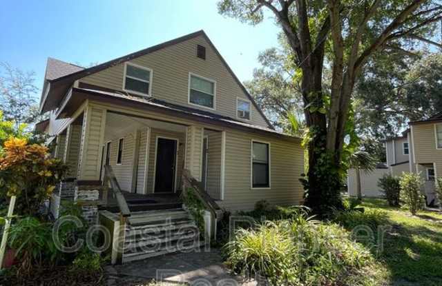 2004 2nd Ave E photos photos