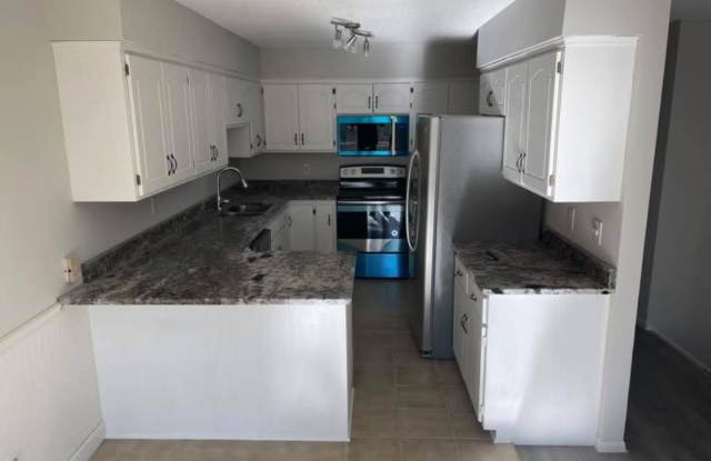 1272 Deercliff Lane - 1 Gallery 2