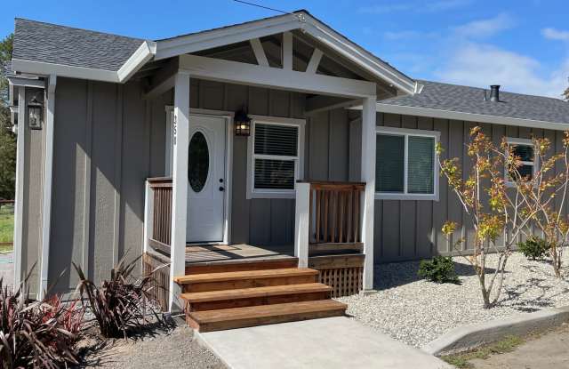 350 Palm Avenue photos photos