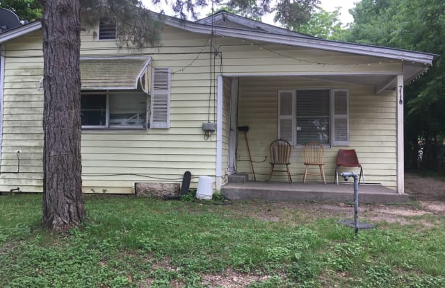 716 Rosewood Street photos photos