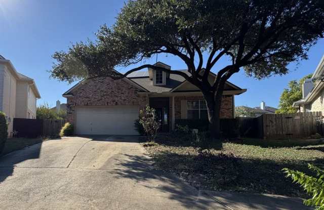 Great 2 story home in Scofield Farms available for rent! Gallery 1