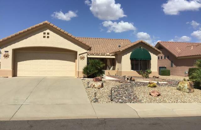 Charming 2BR House in Sun City West photos photos