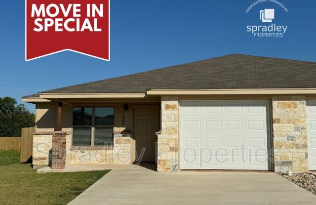 1638 Sabine Rd photos photos