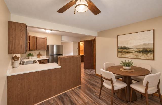 Perkins Corners Apts. Gallery 4