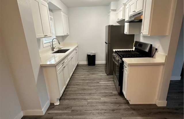 6045 Cherry Avenue photos photos