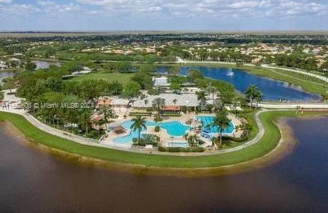 1046 Golden Cane Dr - 1046 Golden Cane Drive, Weston, FL 33327