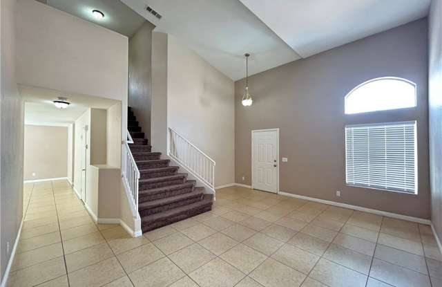 9317 Mountain Cliffs Avenue Gallery 2