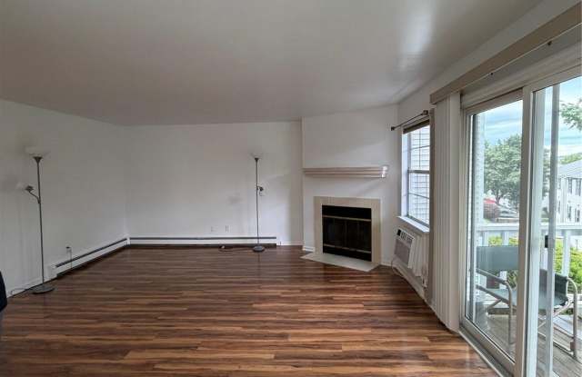 20 Lexington Hill Gallery 2