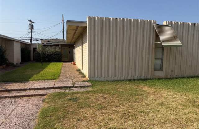 3535 Yale Avenue photos photos