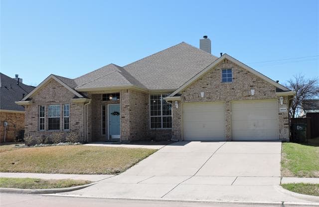 9804 Garden Court - 9804 Garden Court, Denton, TX 76226