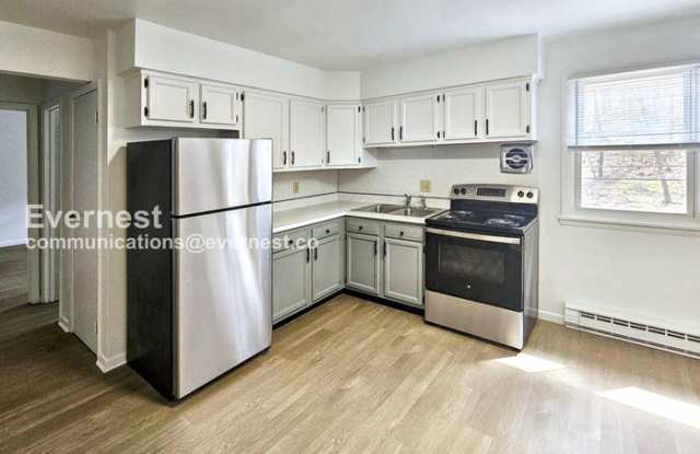 12806 North Cresap Street photos photos