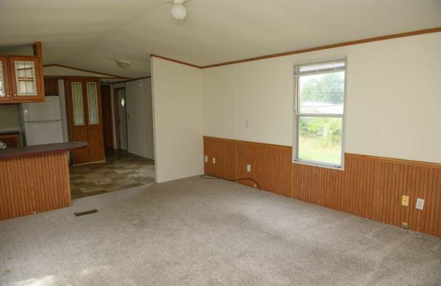 416 East Steeple Chase Road -A Gallery 2