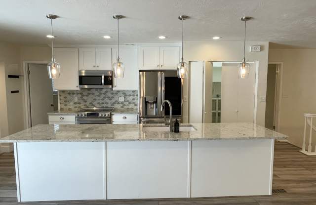 852 East Three Fountains Drive#202 photos photos