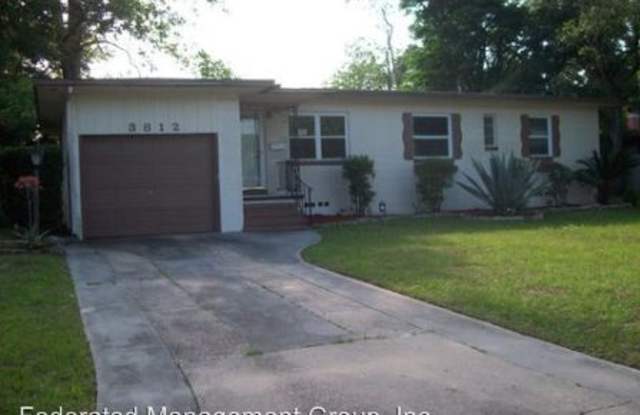 3812 TYNDALE DRIVE Gallery 2
