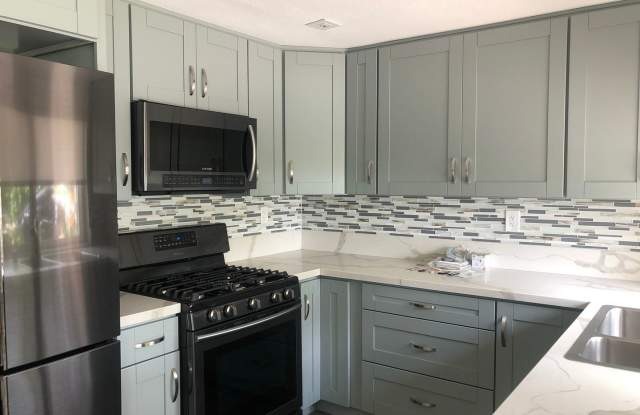 2096 Northshore Dr Unit A - 2096 Northshore Drive, Chula Vista, CA 91913