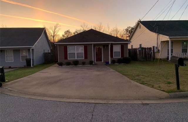 40 Ryan Loop photos photos