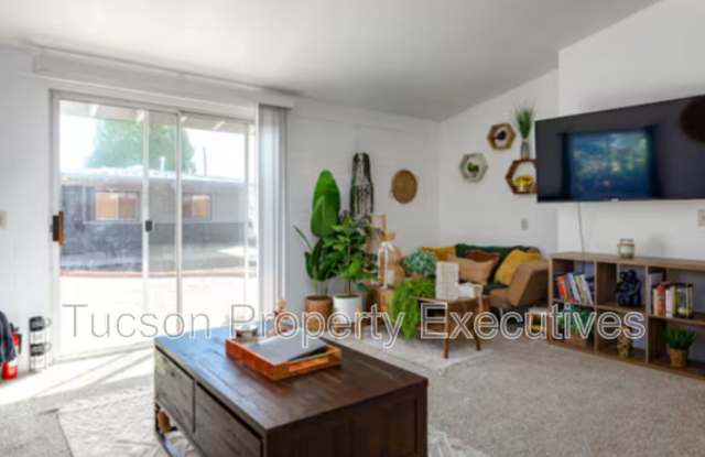 1227 North Belvedere Avenue photos photos