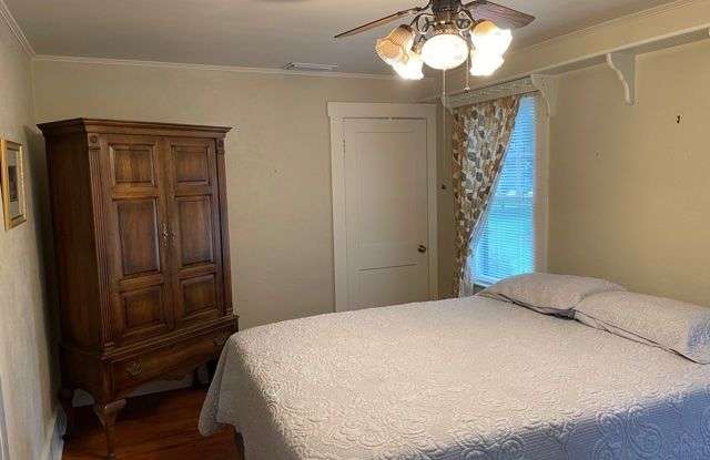 1431 Jefferson Avenue photos photos