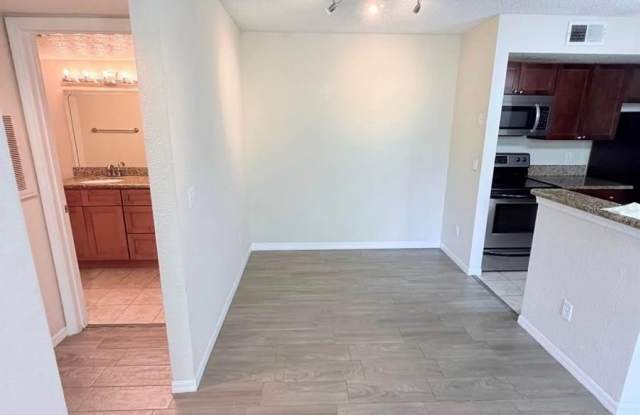 5112 CONROY Road Gallery 3