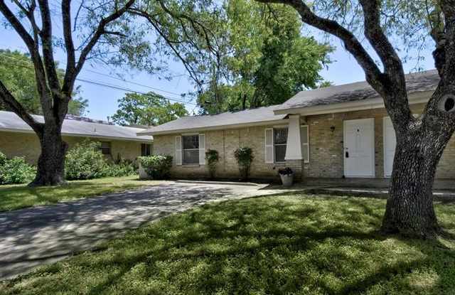 2701 Saint Edwards CIR Gallery 3