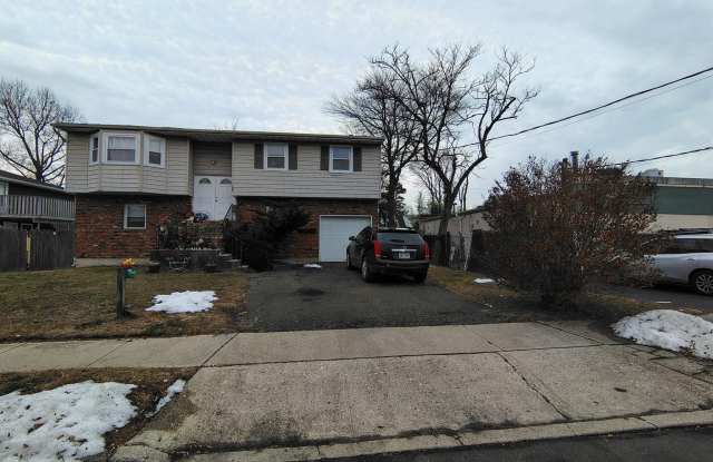 122 W 1st Street photos photos