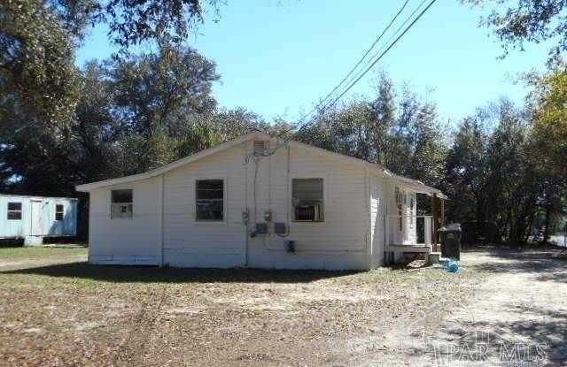 3120 Muldoon Rd - 3120 Muldoon Road, Bellview, FL 32526