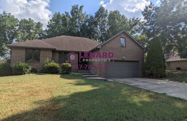 Beautiful and Spacious 3 Bedroom House! photos photos