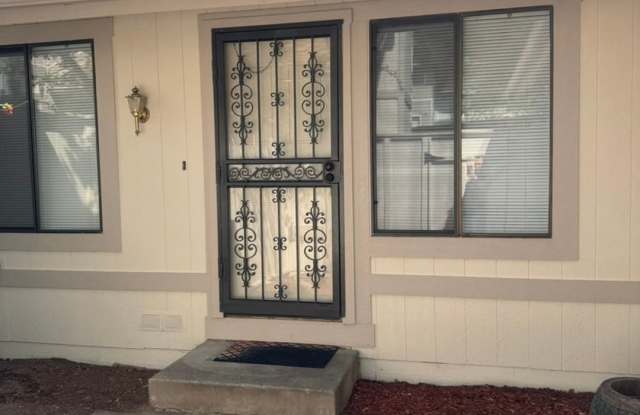 3 Bedroom 2 Bathroom with 2 Car Garage Townhome in Northwest Reno Gallery 1
