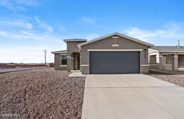 14541 Faxon Yucca photos photos