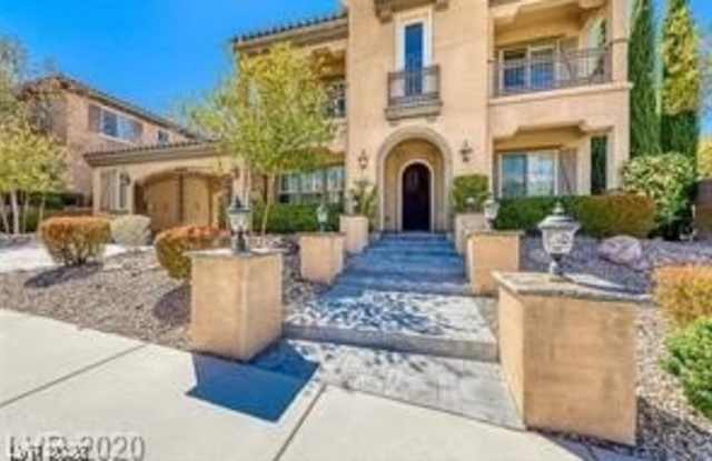 2729 Marie Antoinette Street photos photos