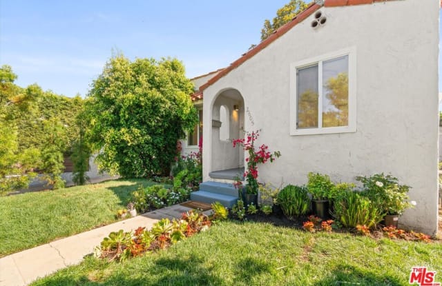 2605 28th St - 2605 28th Street, Santa Monica, CA 90405