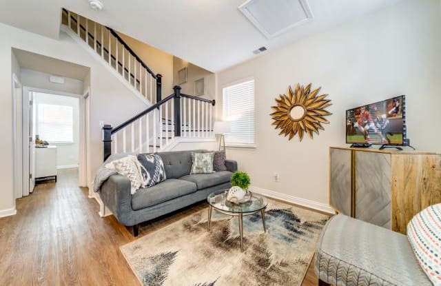 801 Shelburne Ct. - 801 Shelburne Court, Garden City, SC 29576