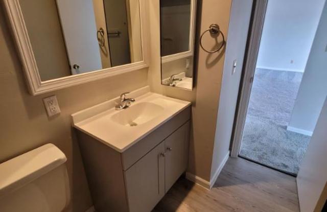 1145 S Main St - 1145 South Main Street, North Canton, OH 44720