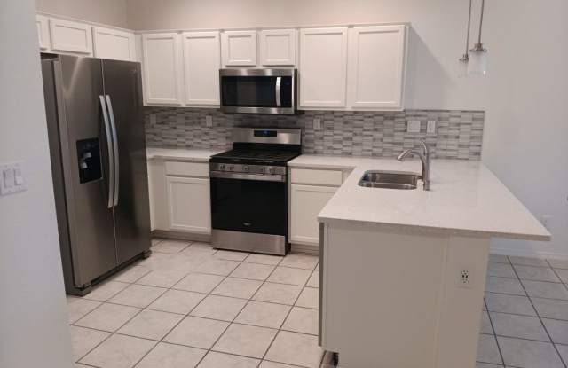 Charming 3 bedroom, 2 bathroom in Rio Rancho! Showings available NOW! Gallery 3