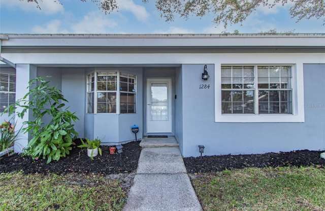 1284 WICKFORD STREET photos photos