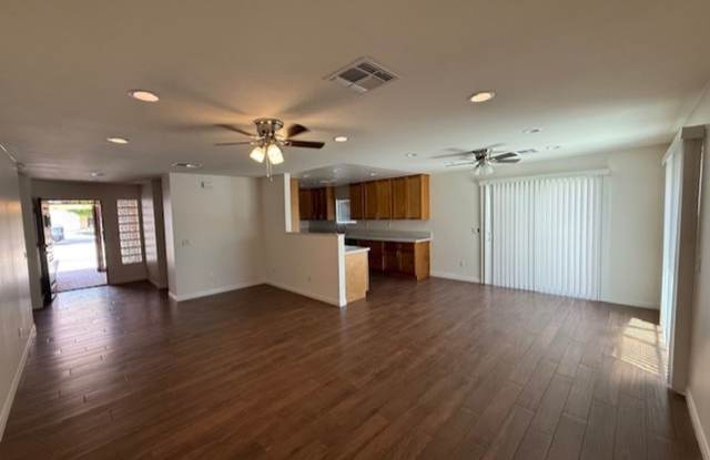Completely rebuilt home in La Quinta Cove Gallery 4