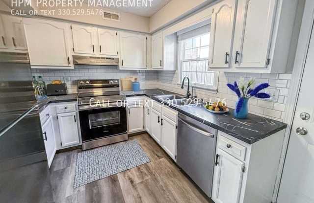 9996 Delores Dr Gallery 3