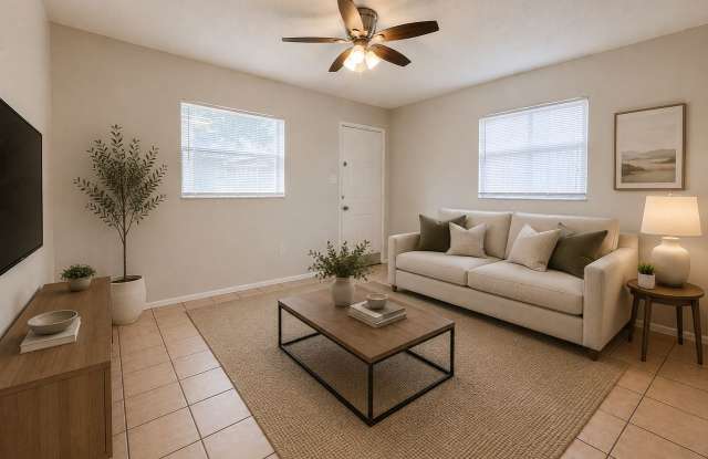 2 BED/1 BATH AVAILABLE NOW! photos photos