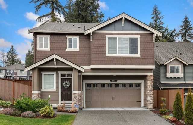 Beautiful 4-Bedroom Lake Stevens Home on a Corner Lot - 9821 15th Place Southeast, Lake Stevens, WA 98258