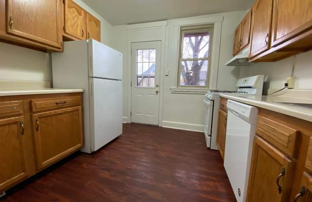Charming 3 Bedroom Townhome with a Spacious Backyard  Covered Patio! Located in the Heart of Squirrel Hill! photos photos Charming 3 Bedroom Townhome with a Spacious Backyard  Covered Patio! Located in the Heart of Squirrel Hill! photos photos