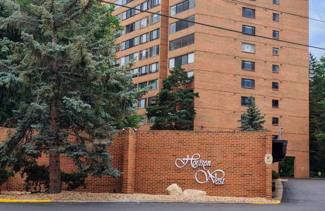Horizon West Condo for Rent with South-side Views of the Flatiron Mtns photos photos
