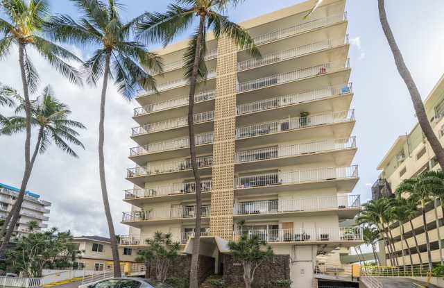 2 bedroom/2 bath/1 parking in Coral Terrace - 2222 Aloha Drive, Honolulu, HI 96815