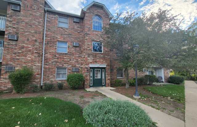 4404 W Shamrock Lane - 4404 West Shamrock Lane, McHenry, IL 60050