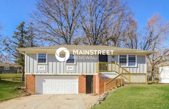 2900 South Linwood Avenue - 2900 South Linwood Avenue, Independence, MO 64055